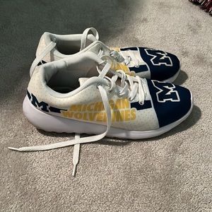 Michigan UofM Sneakers